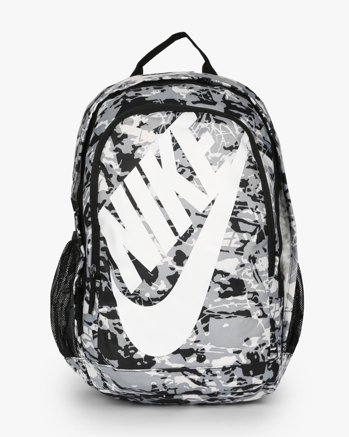 Nike hayward futura sales backpack black and white