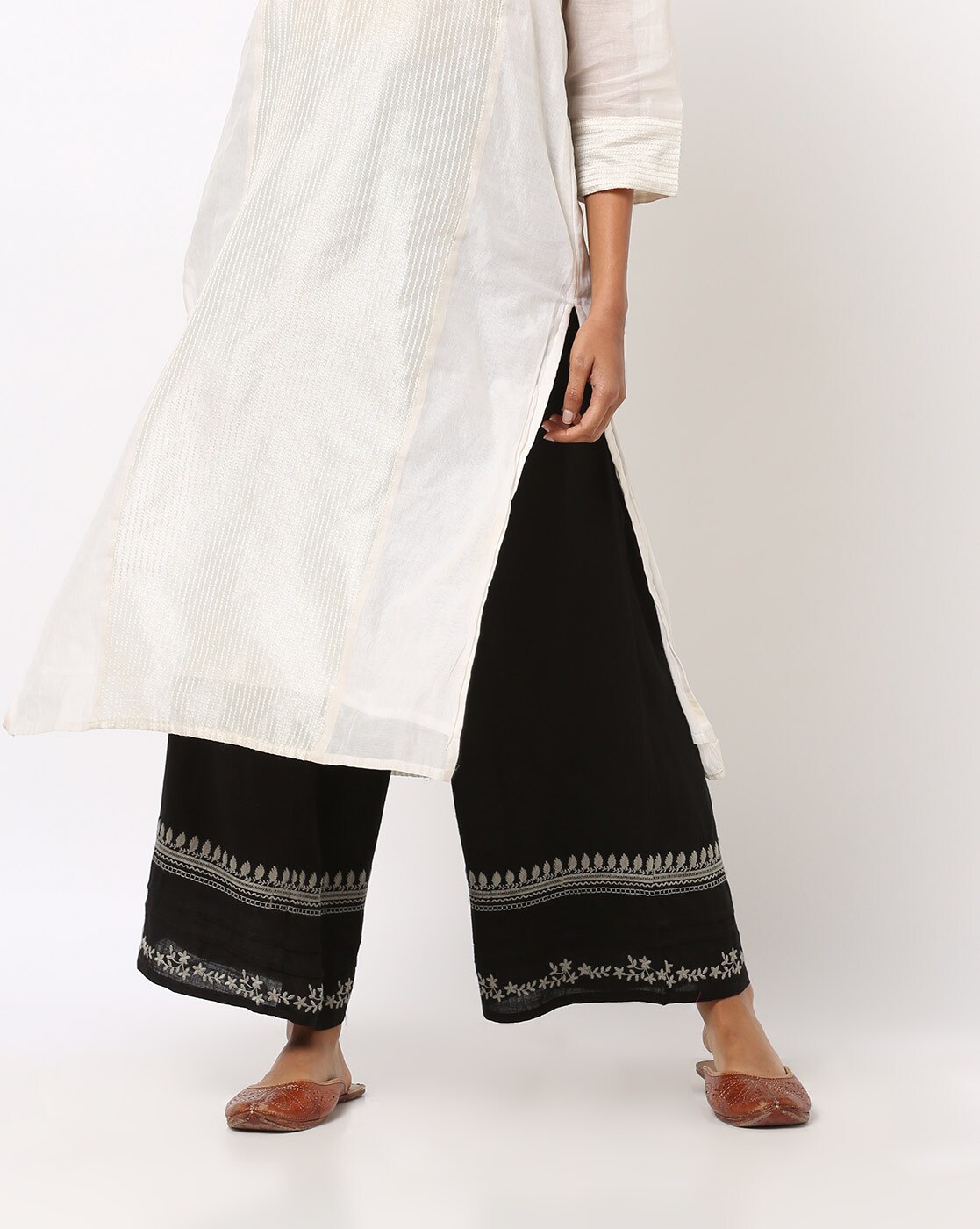 Buy Panelled Palazzo Pants with Belt online | Looksgud.in