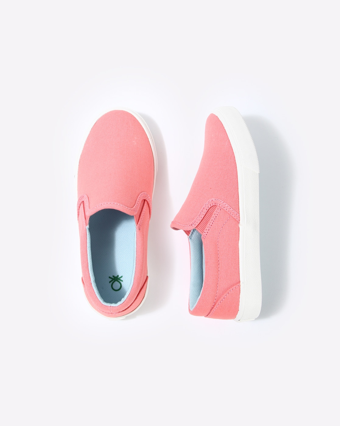 vergeven Vervloekt Occlusie Buy Pink Shoes for Boys by UNITED COLORS OF BENETTON Online | Ajio.com
