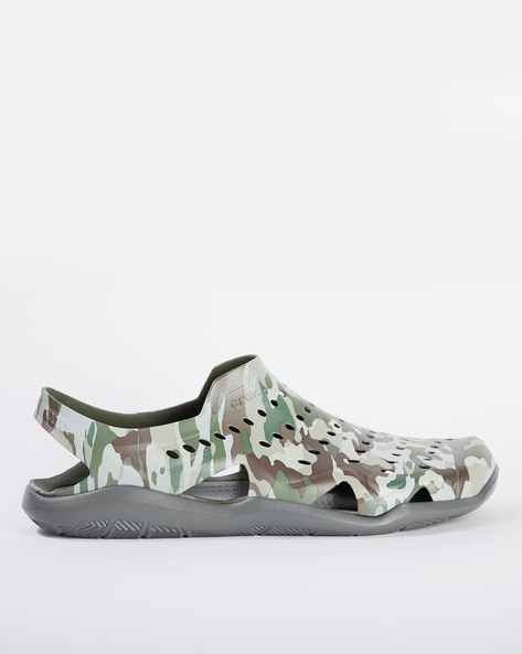 Crocs clearance swiftwater camo