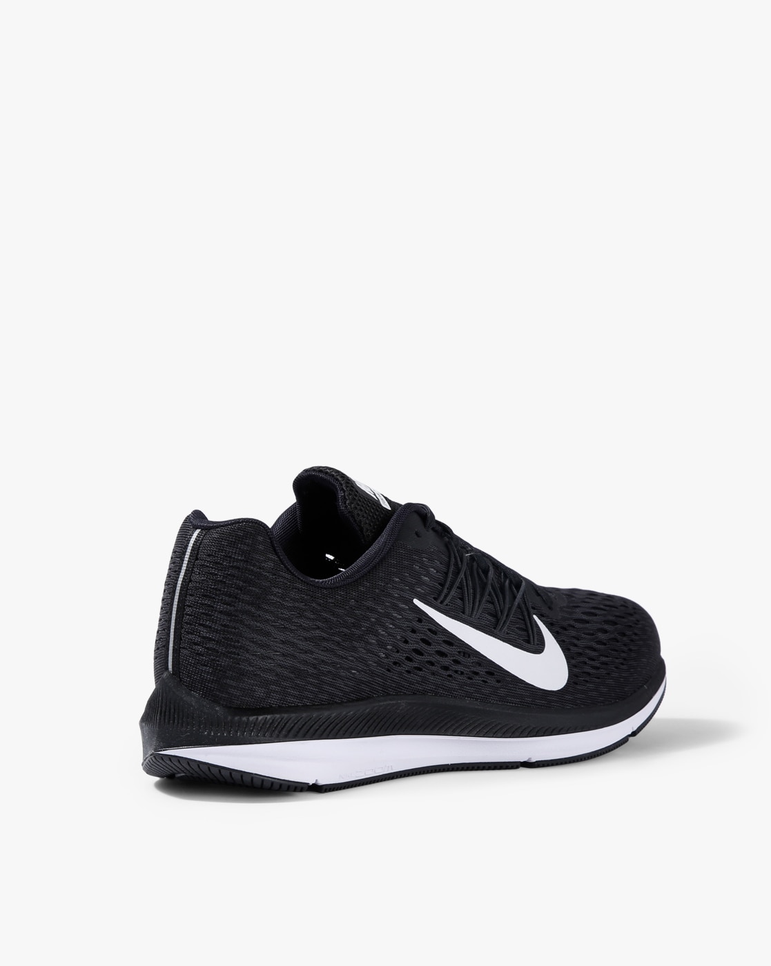 Nike shield cheap zoom winflo 5