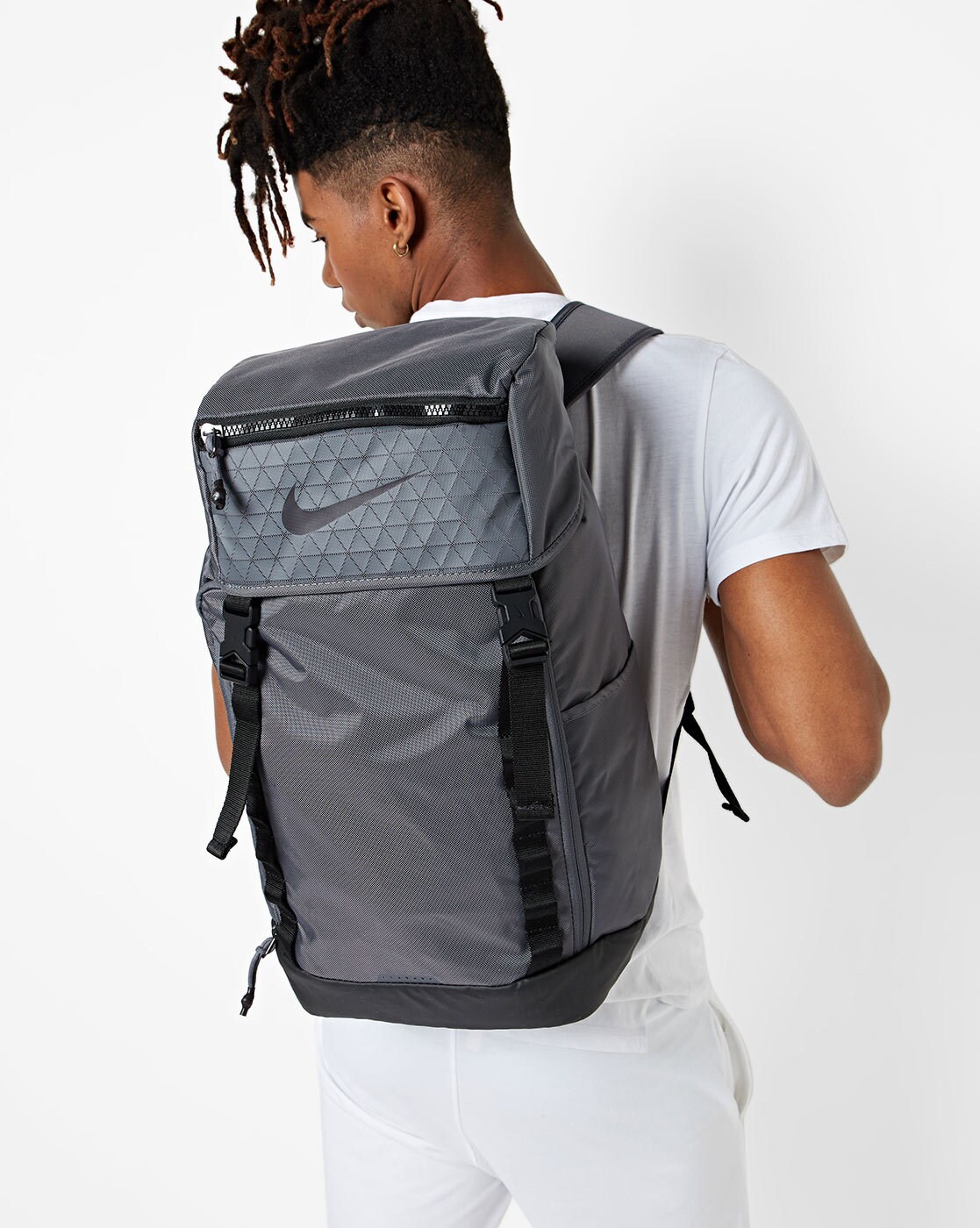 nike textured backpack