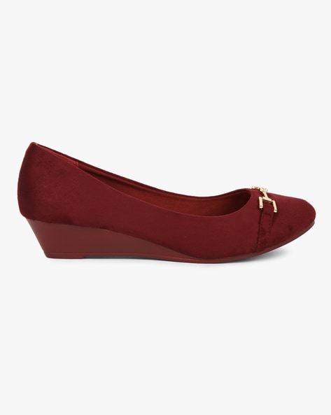 Wine deals red wedges