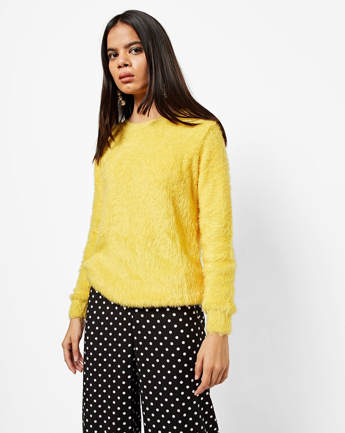 sweater with faux fur