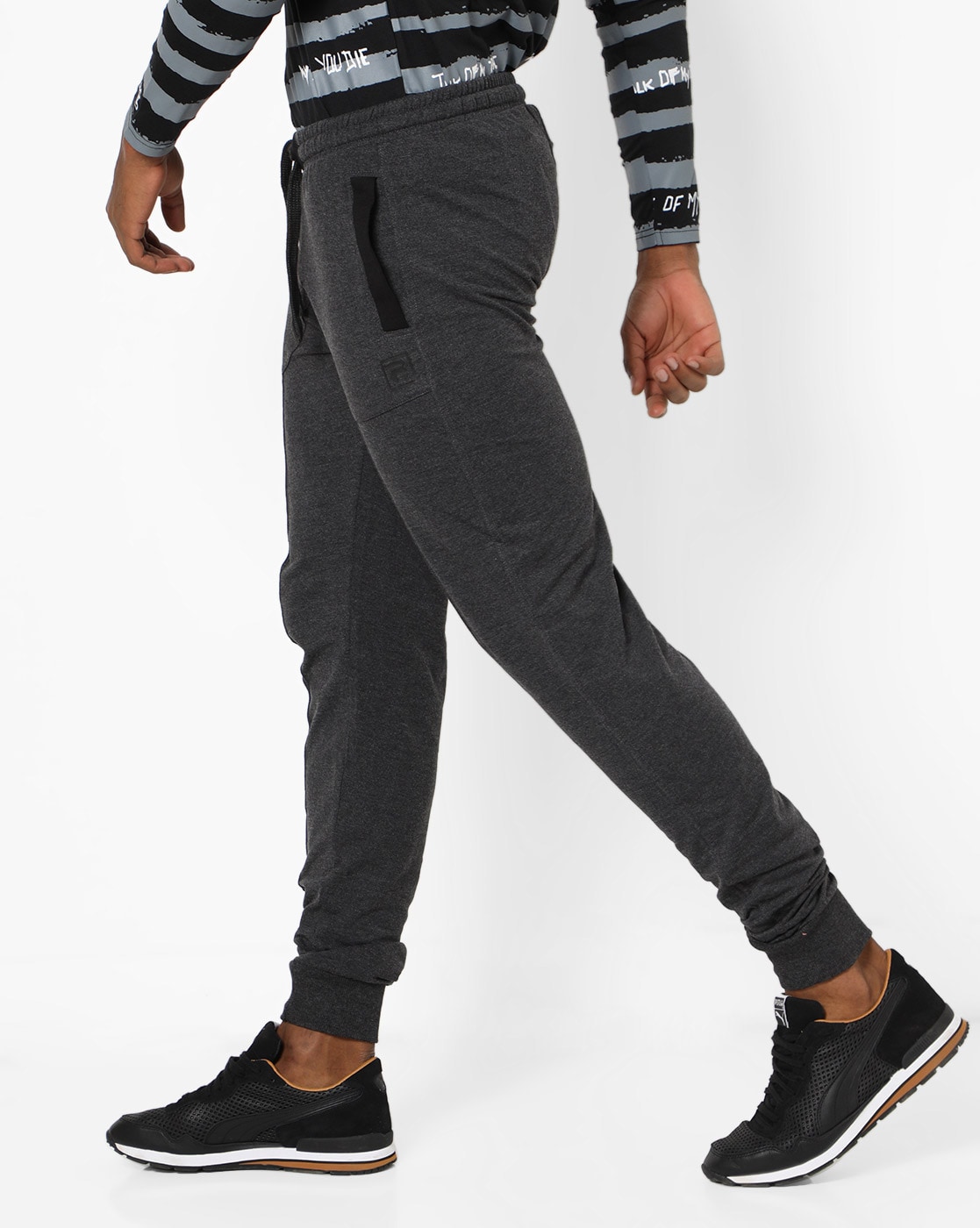 Trousers with skinny legs | Large selection of discounted fashion |  Booztlet.com