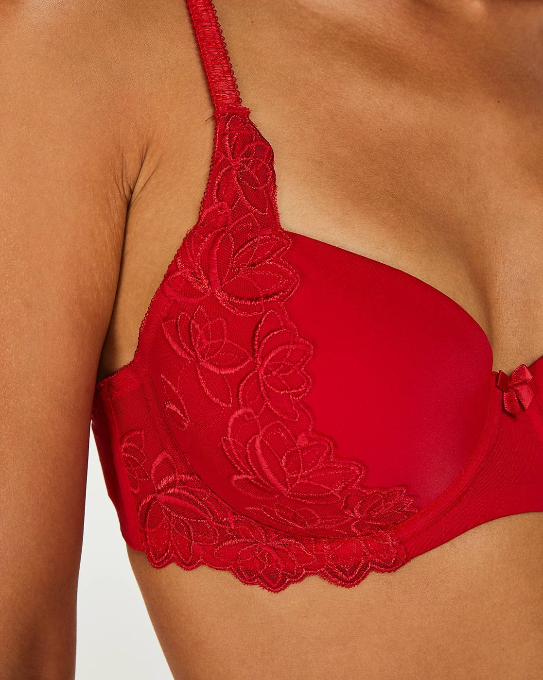 Buy Red Bras for Women by Hunkemoller Online