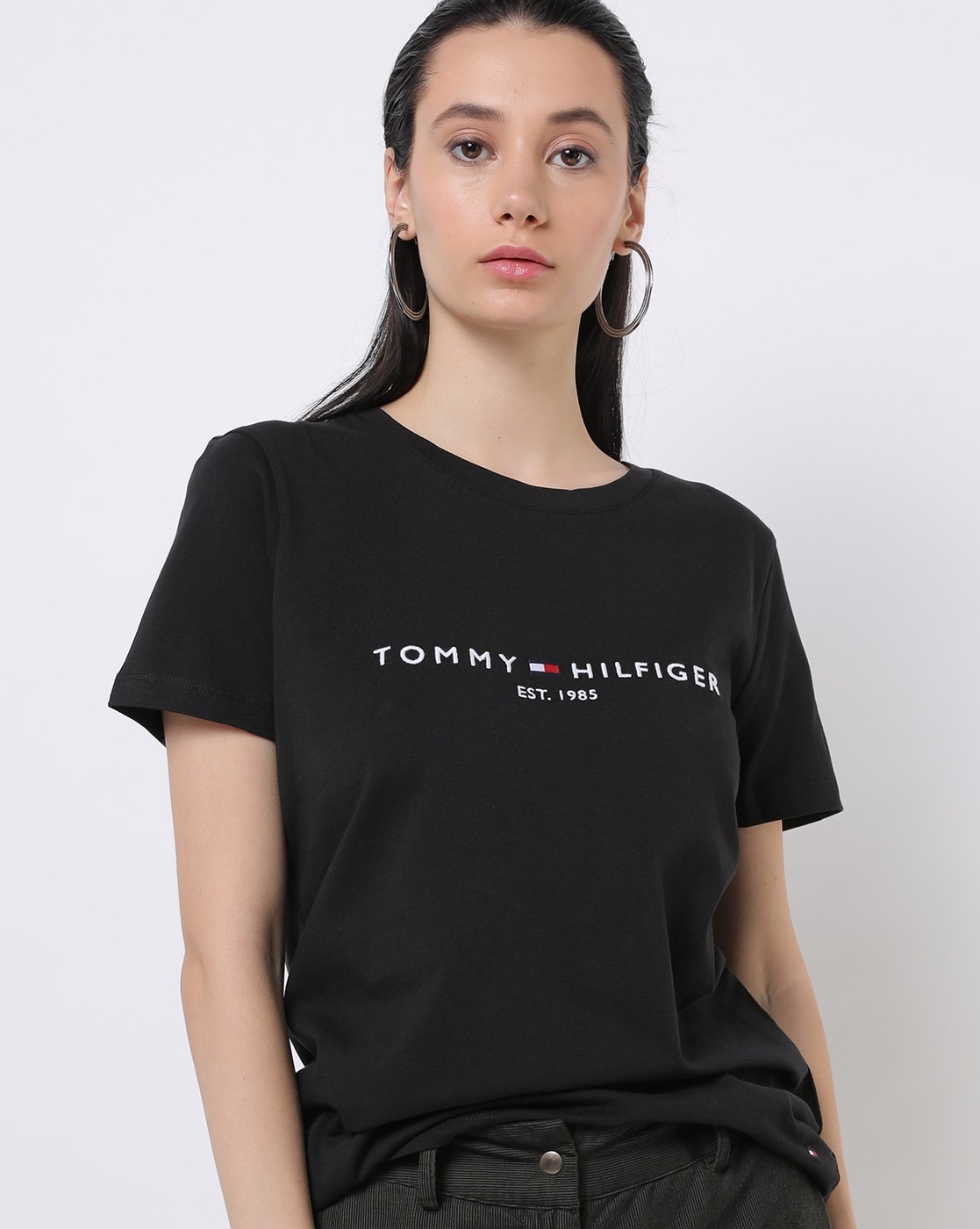 black tommy hilfiger t shirt women's