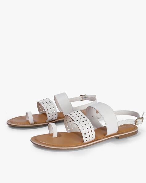 lee cooper sandals paytm