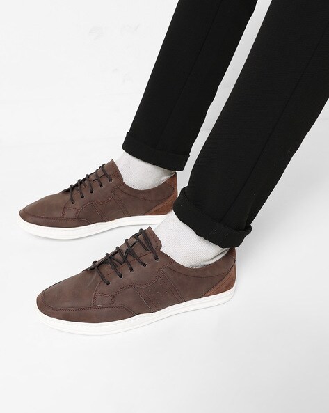 ajio casual shoes