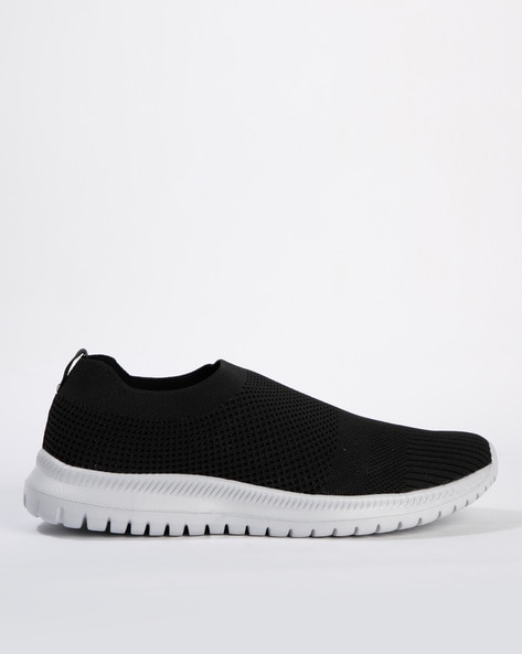 ajio slip on shoes