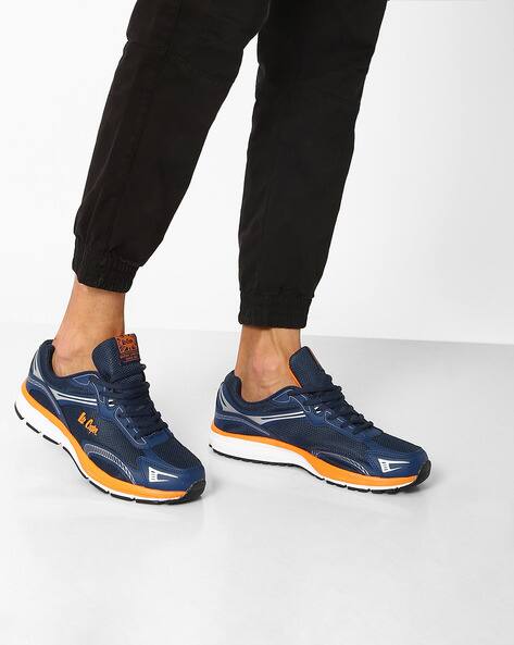 ajio running shoes