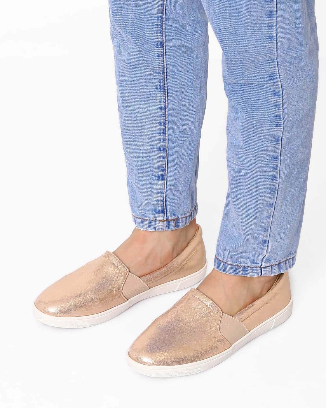fashionable slip on shoes