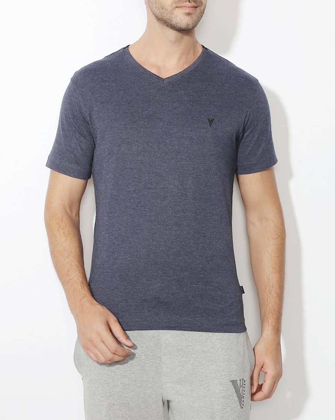 t shirts van heusen