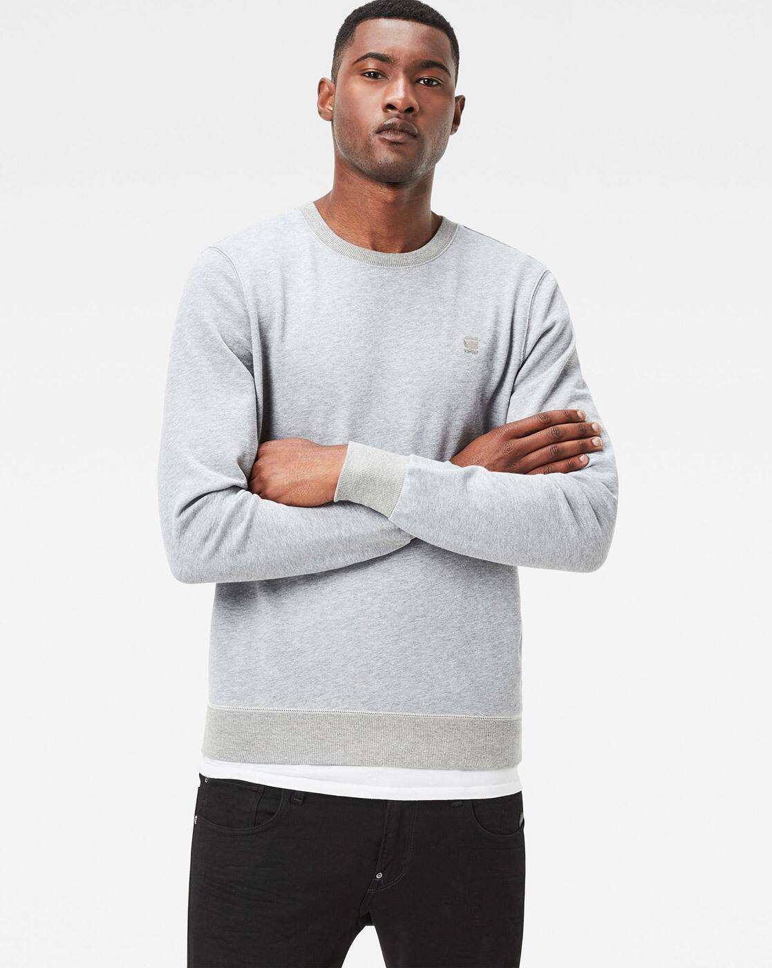 light grey pullover