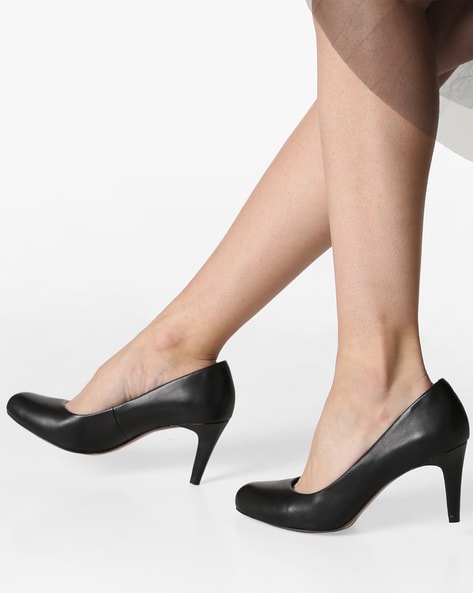 Clarks Women's Emslie Warbler Pump shoes Black7 M | Clarks women's, Pump  shoes, Shoes women heels