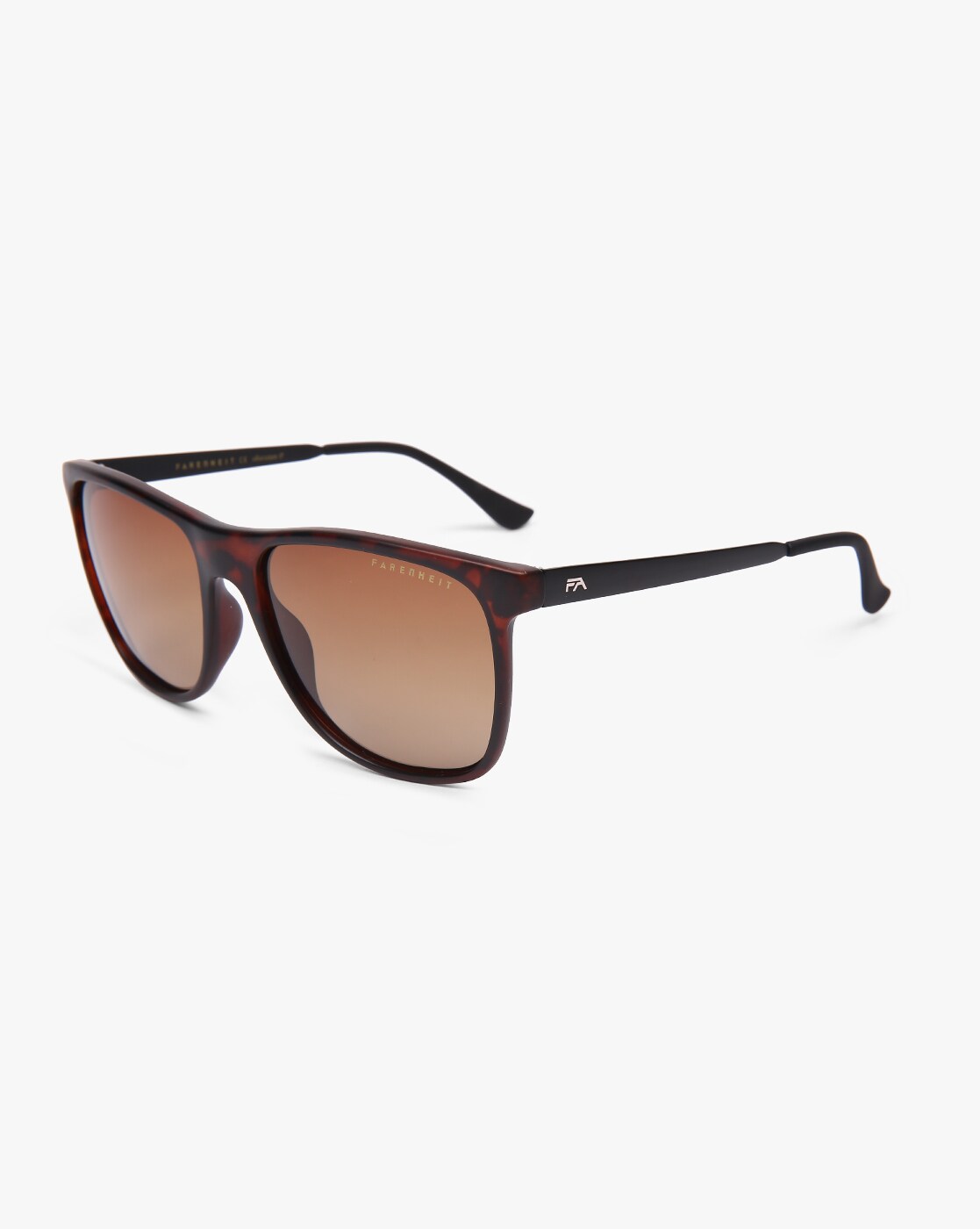 5 Popular Sunglasses for Men and Women in India