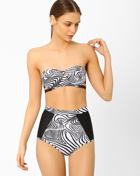 Prettysecrets Two-Piece Swimwear