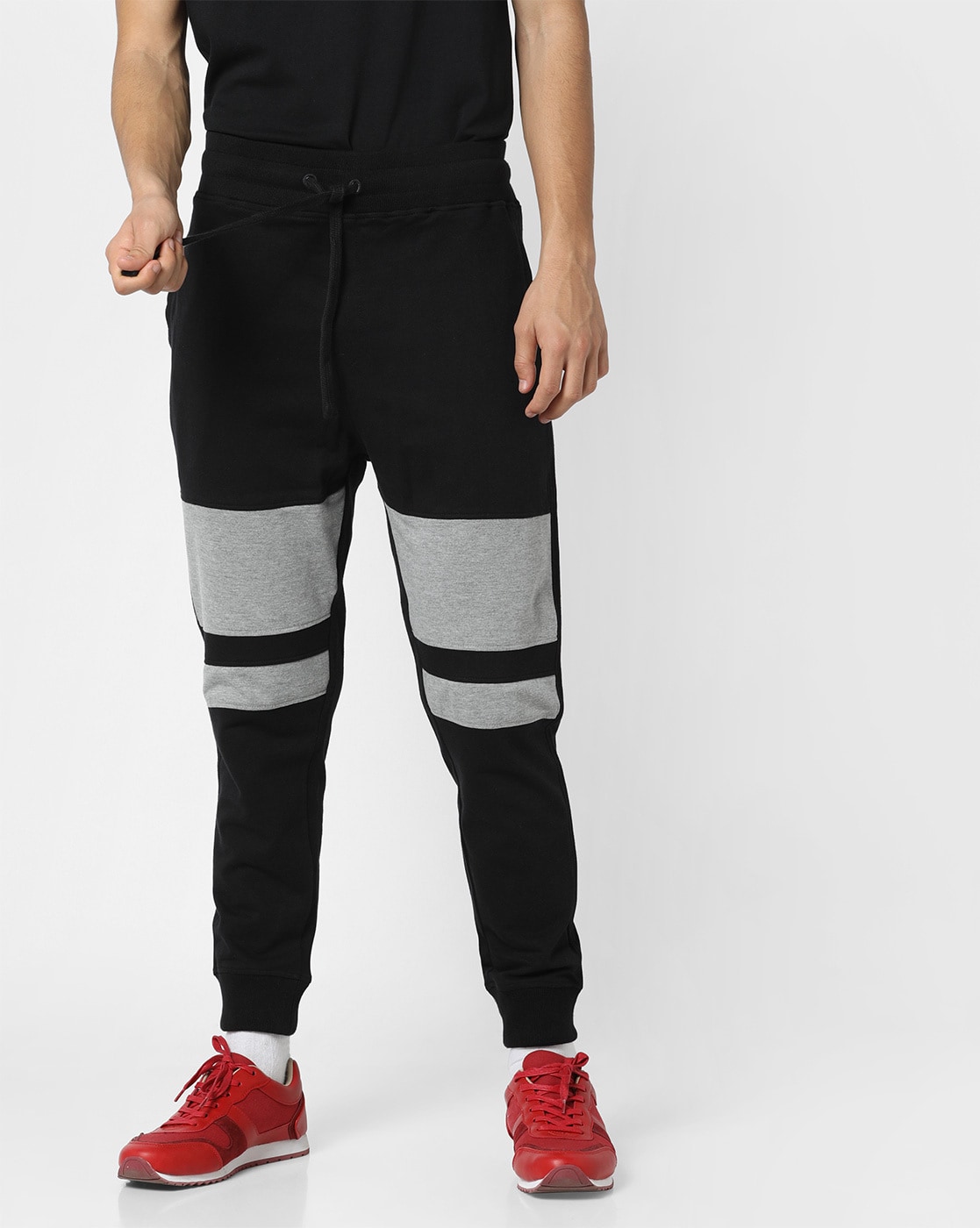 relaxed fit joggers