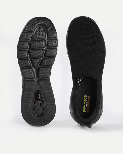 Skechers air flow top