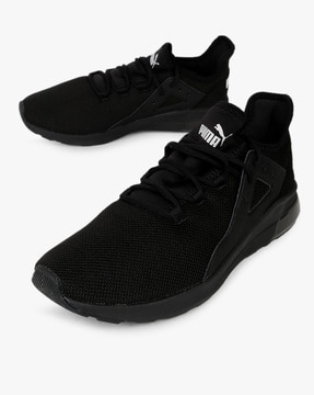 all black puma tennis shoes