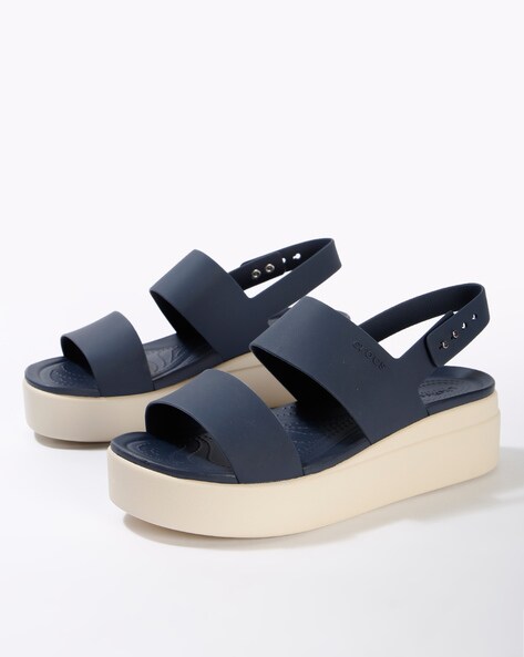 crocs on ajio