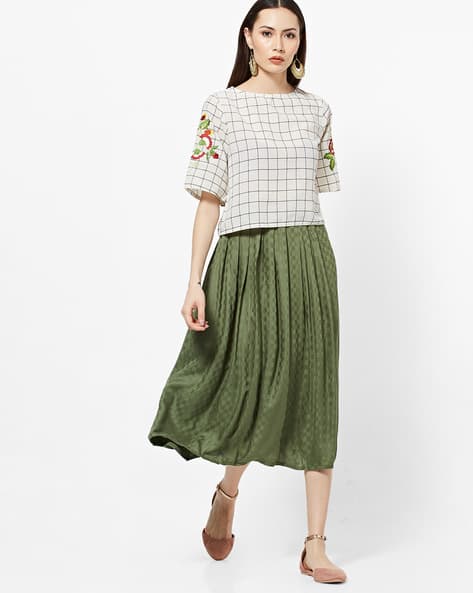 green skirt womens
