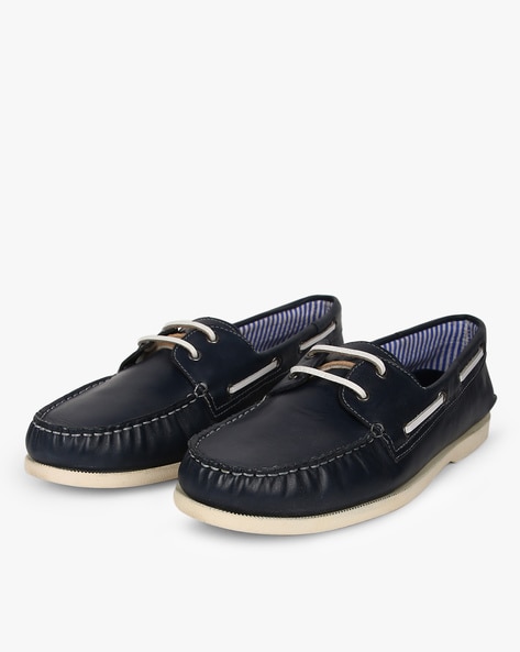 United colors of hot sale benetton boat shoes