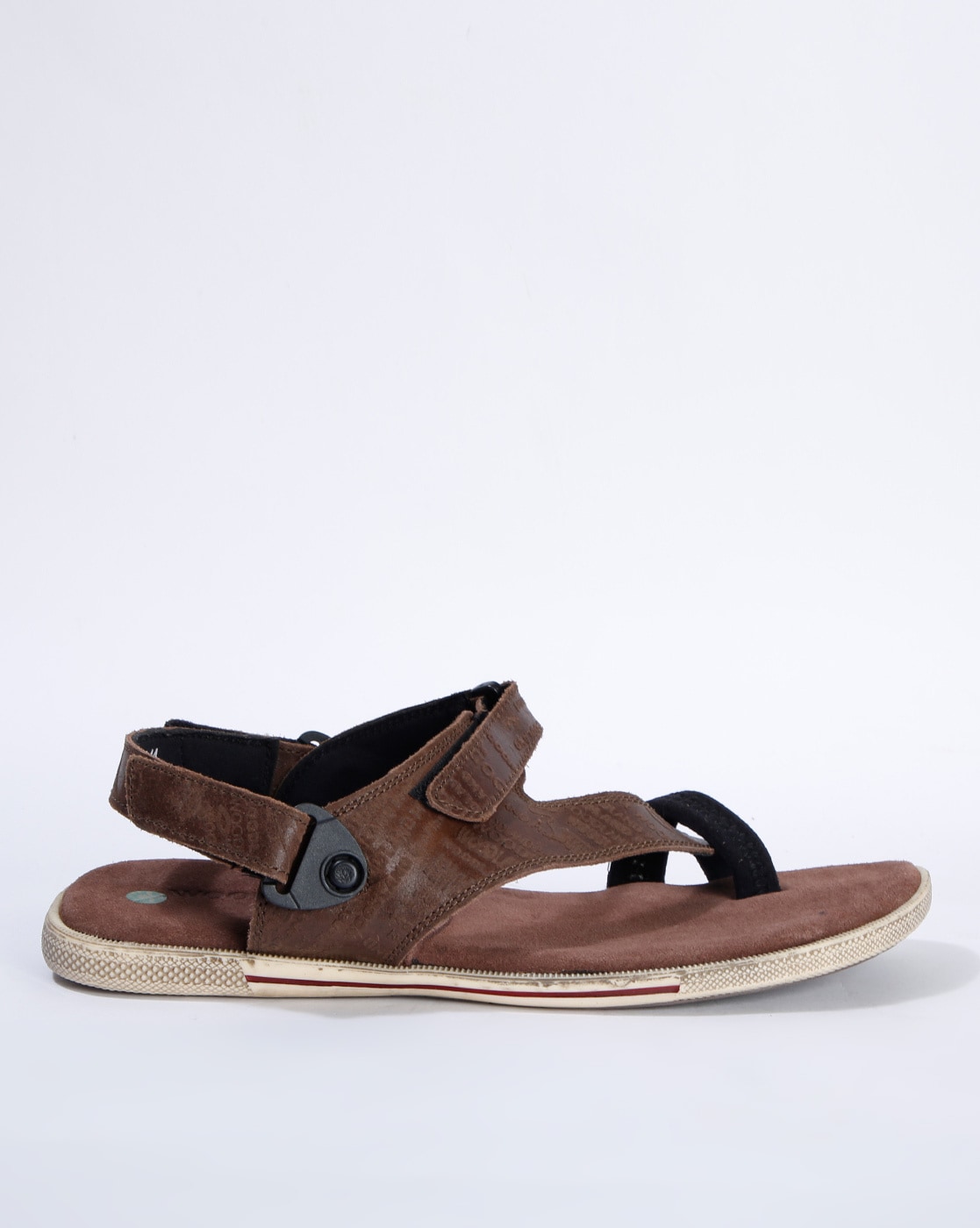 ajio woodland sandals