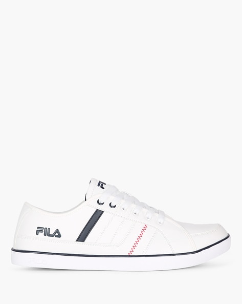 fila white casual shoes