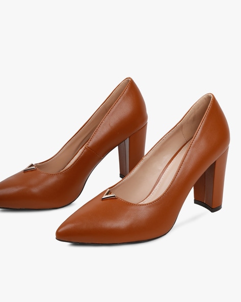 AUDREY35 Low Block Heel Pump in Nude Suede - Edward Meller