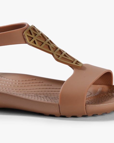 Sandalias Crocs SERENA SANDAL 205469-212 Beis | zapatos.es