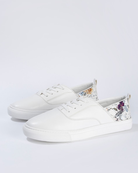 ajio white shoes