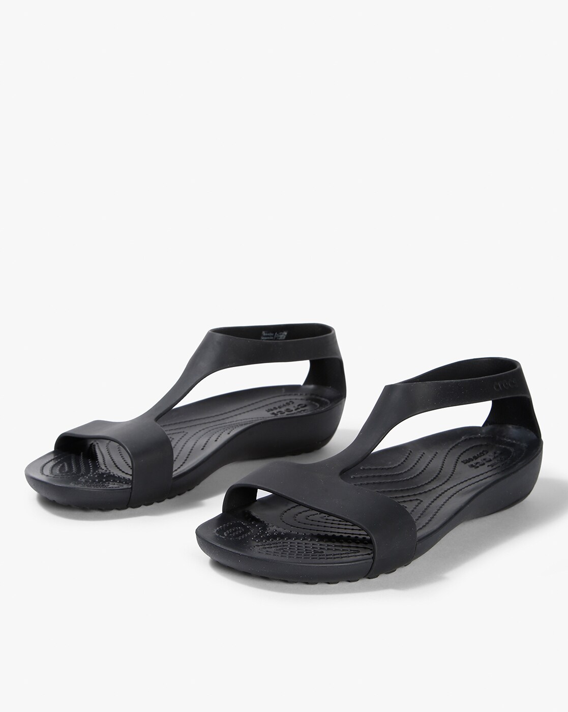 crocs model sandals