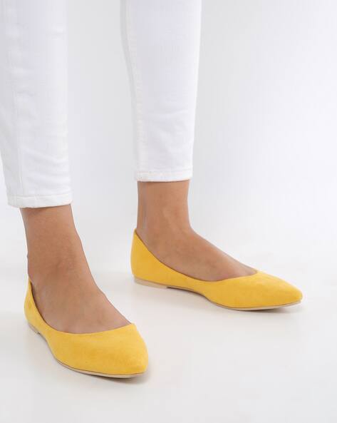 ajio online shopping footwear