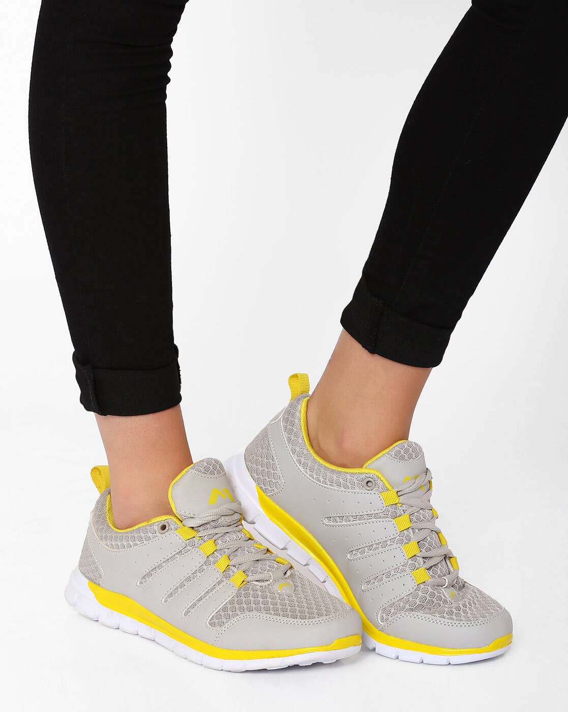 sports shoes top brands