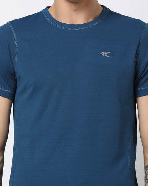 must have crewneck t shirt hollister