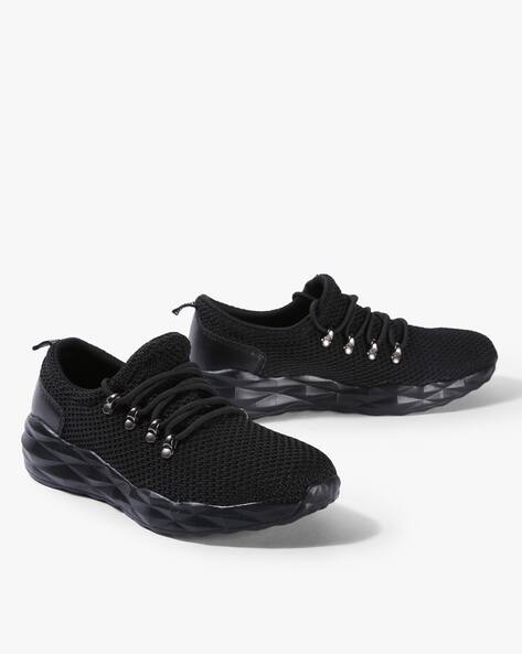 nike shoes rs 1200