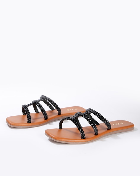 Ajio hot sale flat sandals