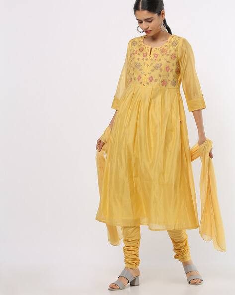 festive kurta sets