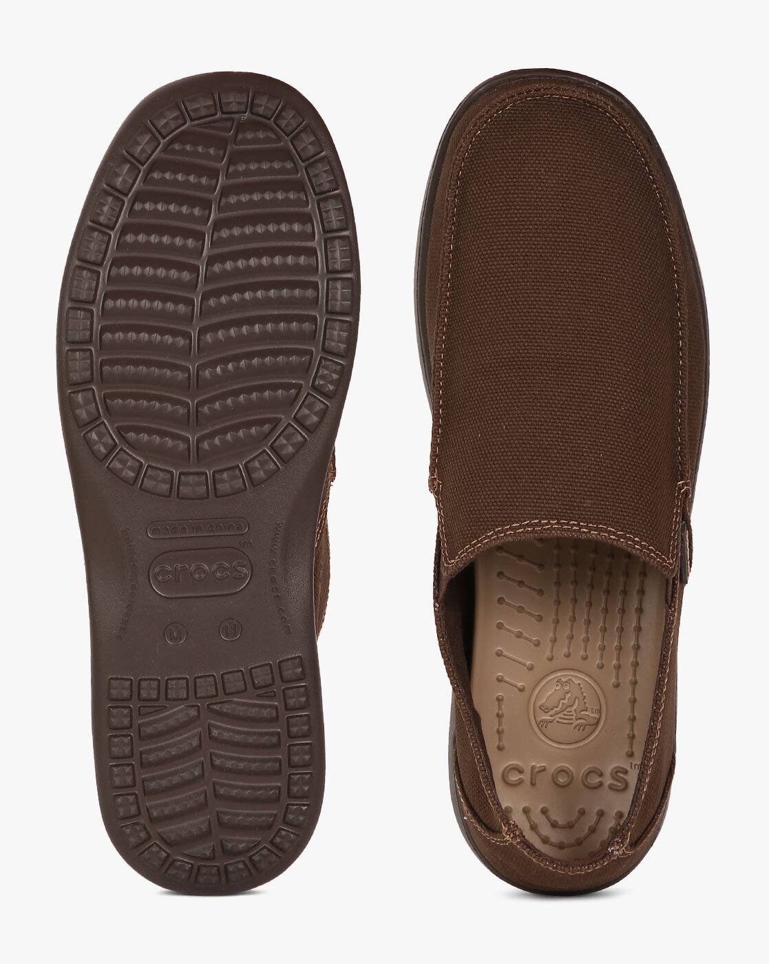 crocs santa cruz clean cut