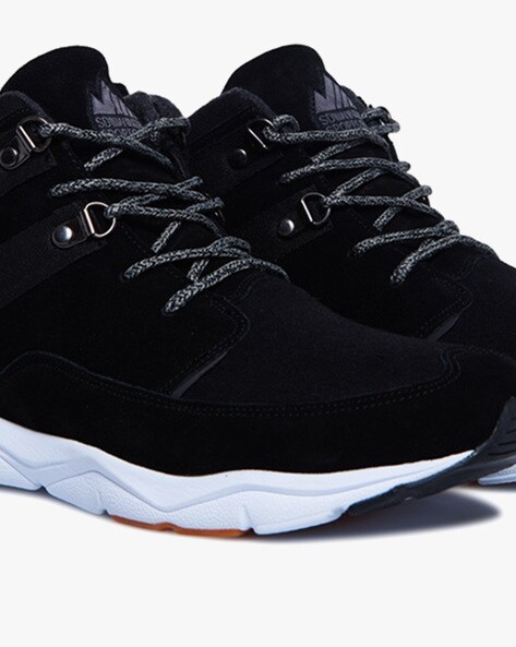 Low sport chukka boot shop