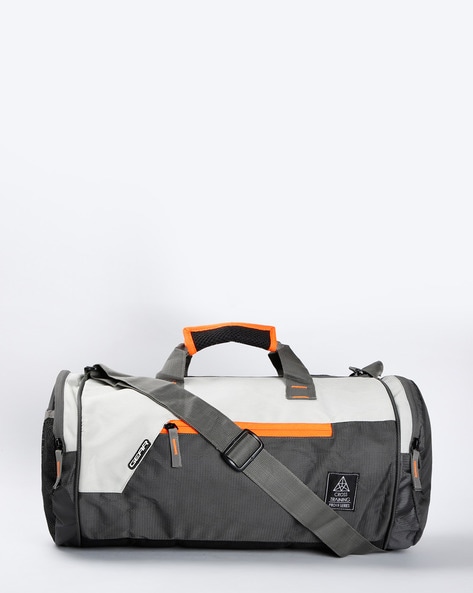 Best Stylish Travel Duffel Bags for 2023  Von Baer