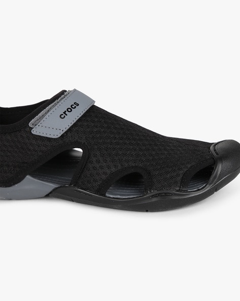 Crocs Swiftwater Mesh Deck Sandal SKU: 9080932 - YouTube