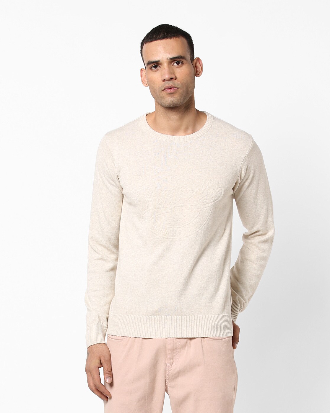 beige t shirt outfit mens