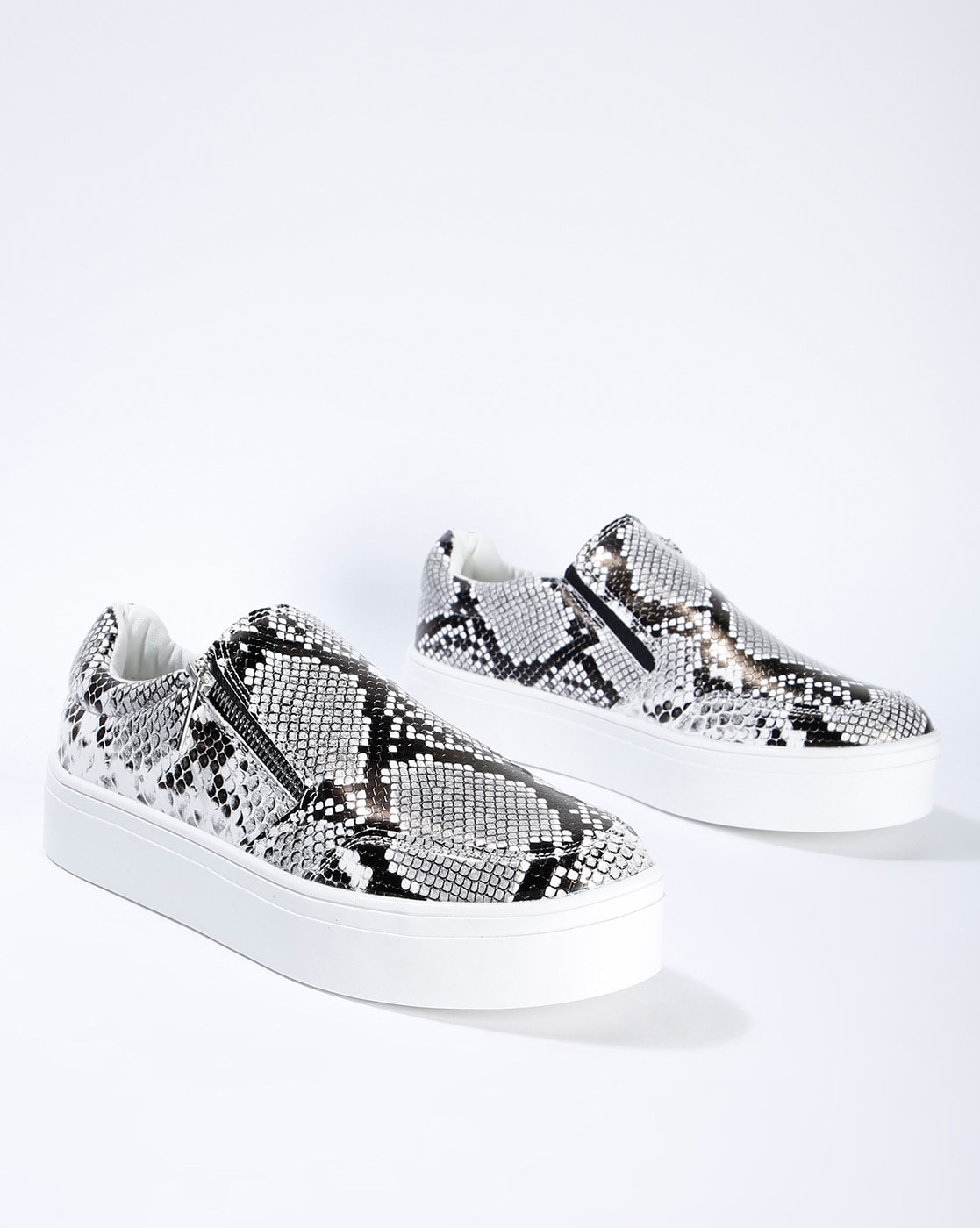 black and white cheetah print shoes