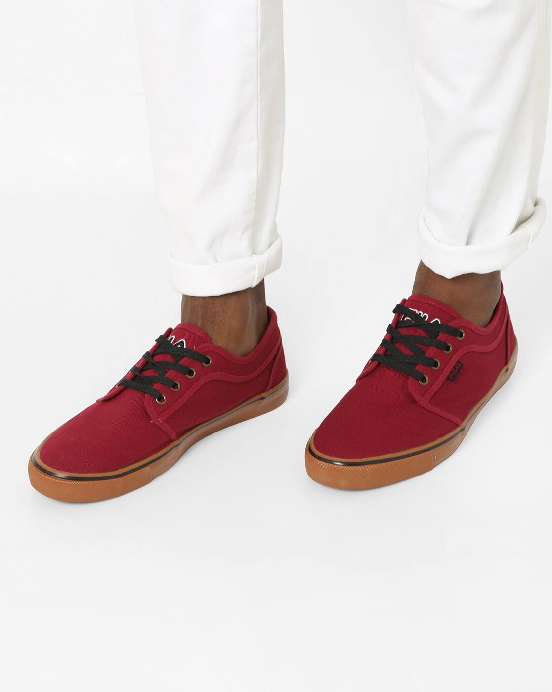 fila maroon shoes