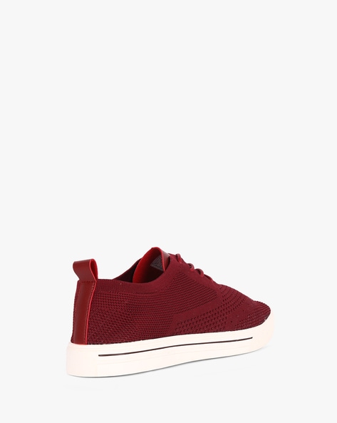 Maroon sneakers hotsell outfit mens