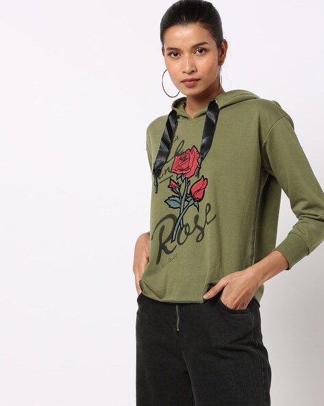 green sweatshirt womens