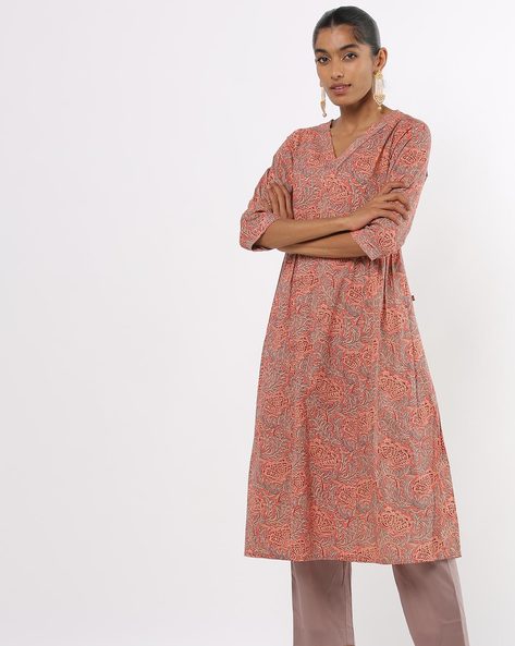 Share more than 88 short kurti with cigarette pants best - thtantai2