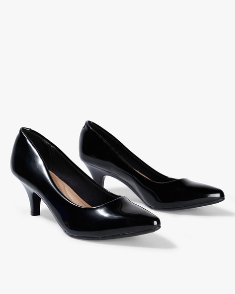 buy black pumps